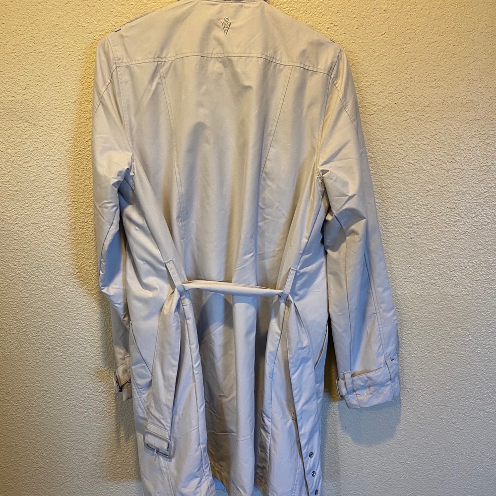 Coat - Picture 3 of 5